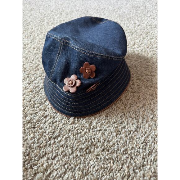 Vintage Y2K Era LEI Womens Chambray Dark Denim Bucket Hat Faux Leather Flowers - Picture 3 of 6